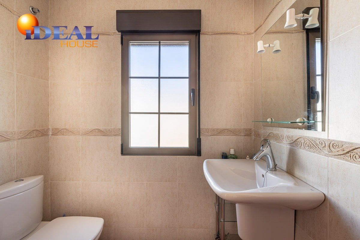 4 bedroom Townhouse for sale in Nijar with garage - € 575,000 (Ref: 9433685)