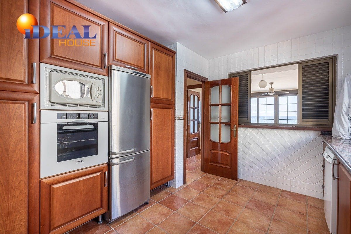 4 bedroom Townhouse for sale in Nijar with garage - € 575,000 (Ref: 9433685)