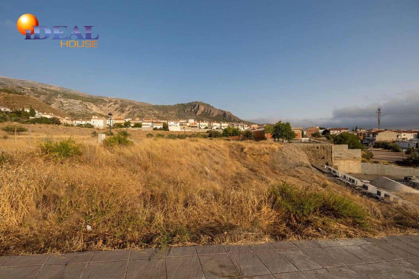 Tontti myytävänä paikassa Niguelas - 150 000 € (Ref: 9433686)