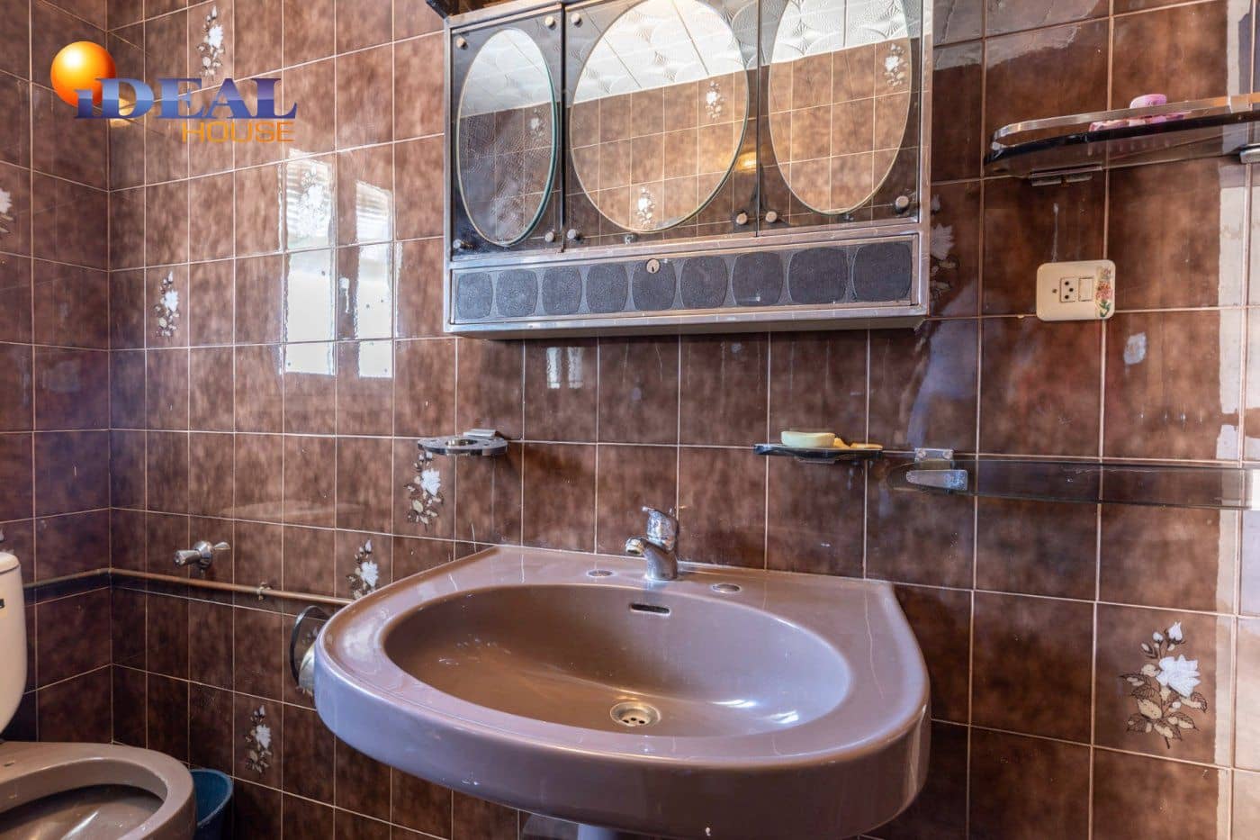 3 makuuhuone Asunto myytävänä paikassa Montefrio - 39 900 € (Ref: 9433688)