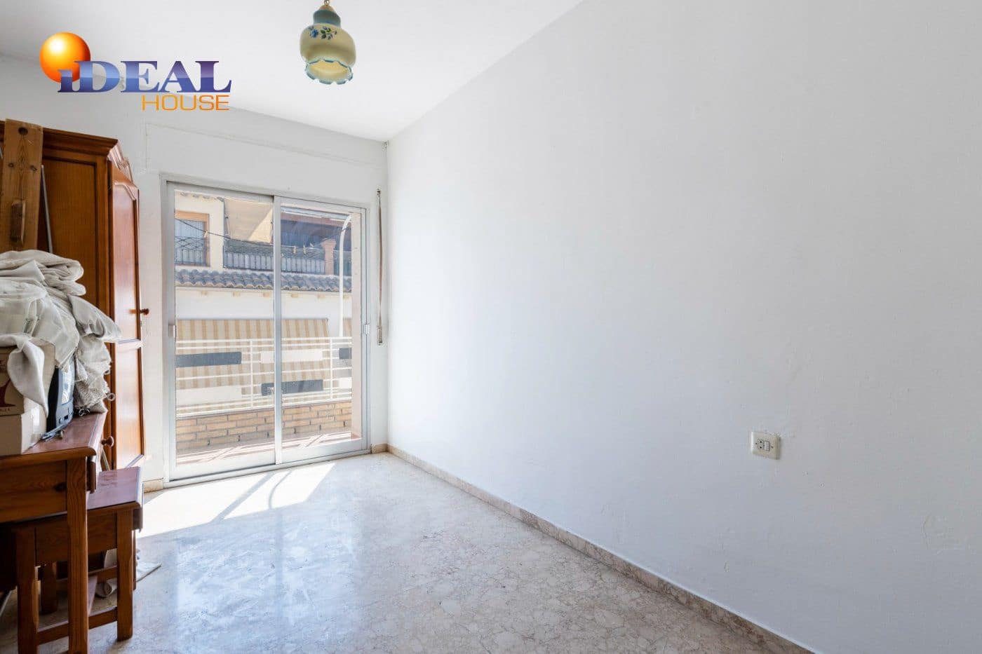 3 makuuhuone Asunto myytävänä paikassa Montefrio - 39 900 € (Ref: 9433688)