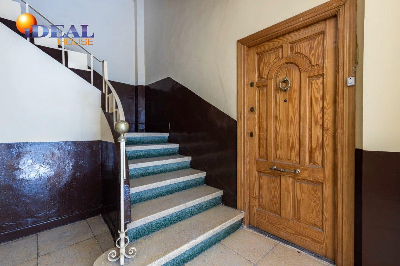 3 makuuhuone Asunto myytävänä paikassa Montefrio - 39 900 € (Ref: 9433688)