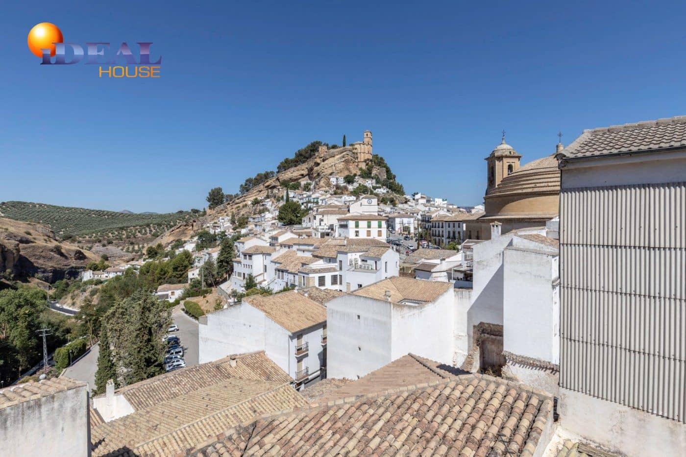 3 makuuhuone Asunto myytävänä paikassa Montefrio - 39 900 € (Ref: 9433688)