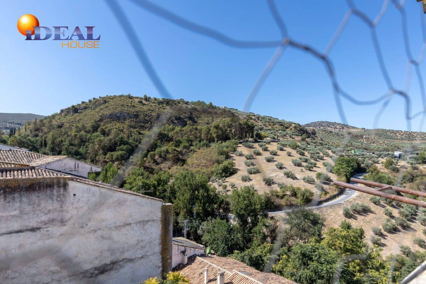 3 makuuhuone Asunto myytävänä paikassa Montefrio - 39 900 € (Ref: 9433688)