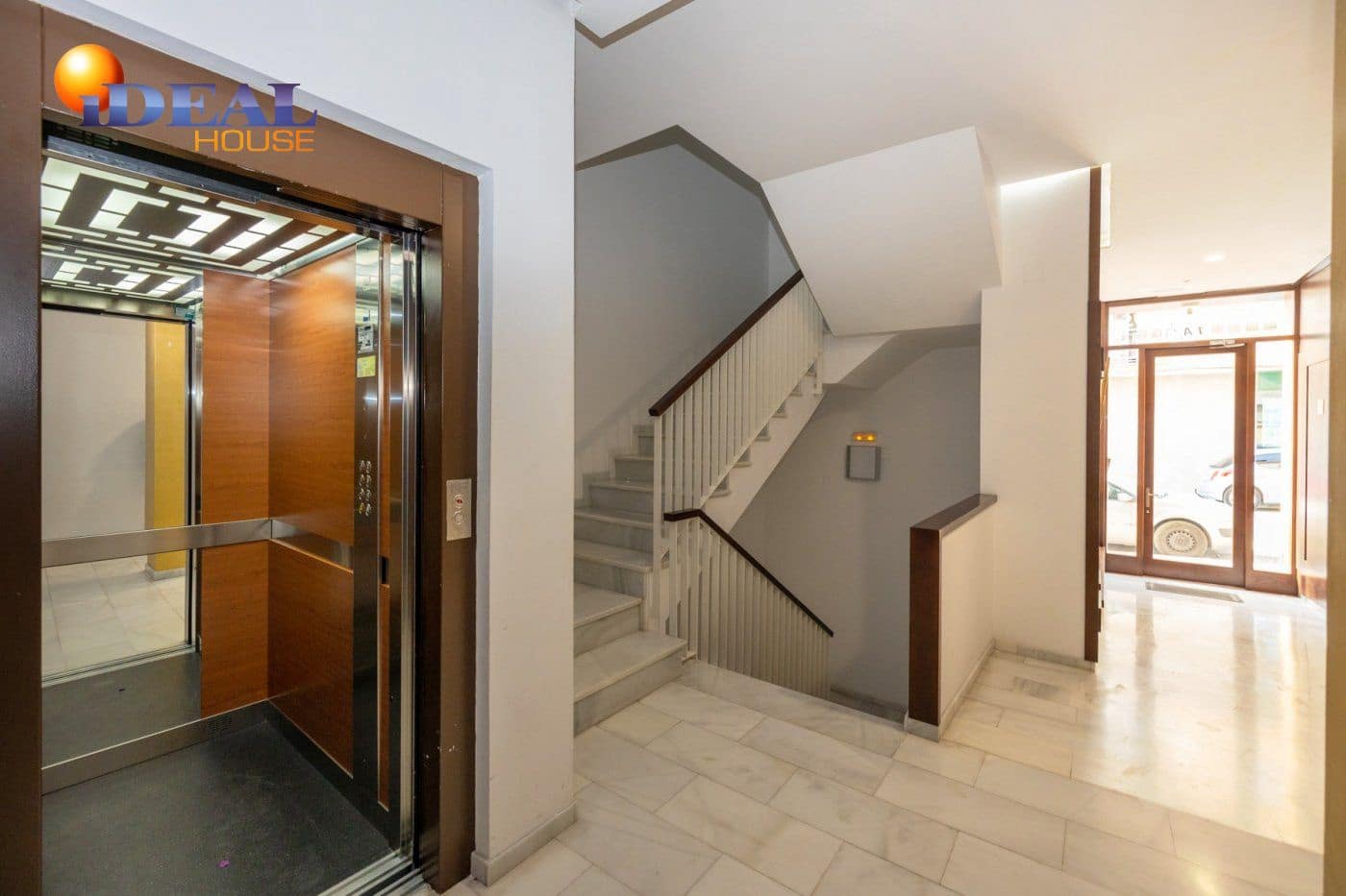 Garage for sale in Albolote - € 8,000 (Ref: 9433690)