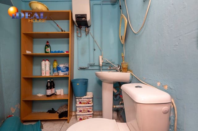 Kommersiell till salu i Centro, Granada stad - 65 000 € (Ref: 9433694)