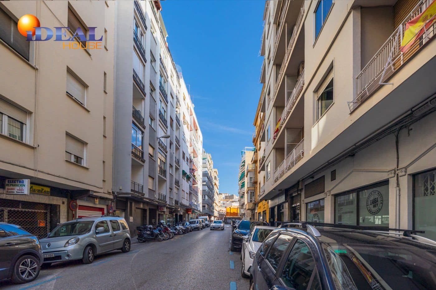 Kommersiell till salu i Granada stad - 65 000 € (Ref: 9433694)