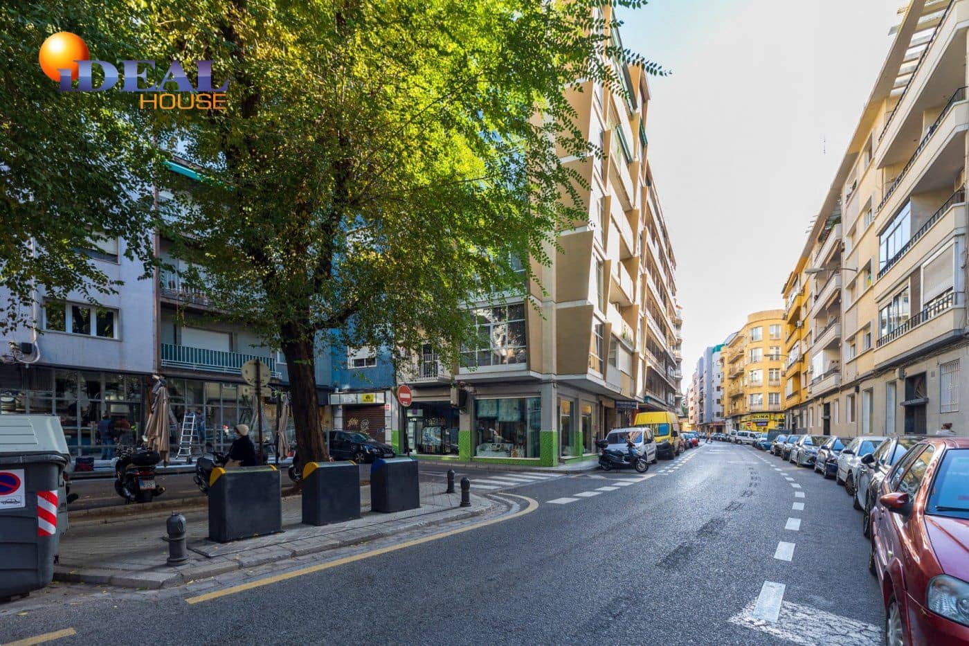 Kommersiell till salu i Granada stad - 65 000 € (Ref: 9433694)