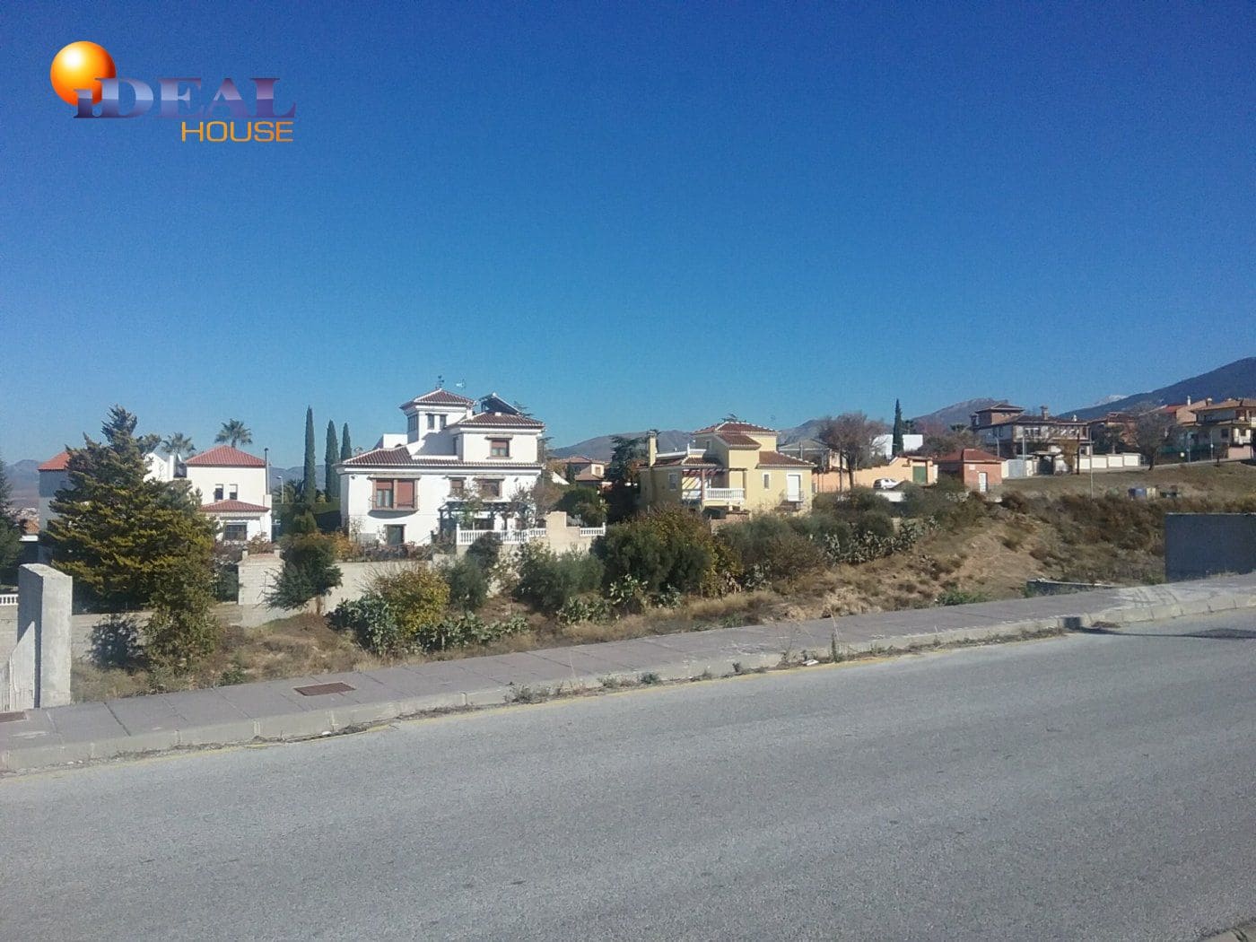 Byggetomt til salgs i La Zubia - € 73 000 (Ref: 9433697)