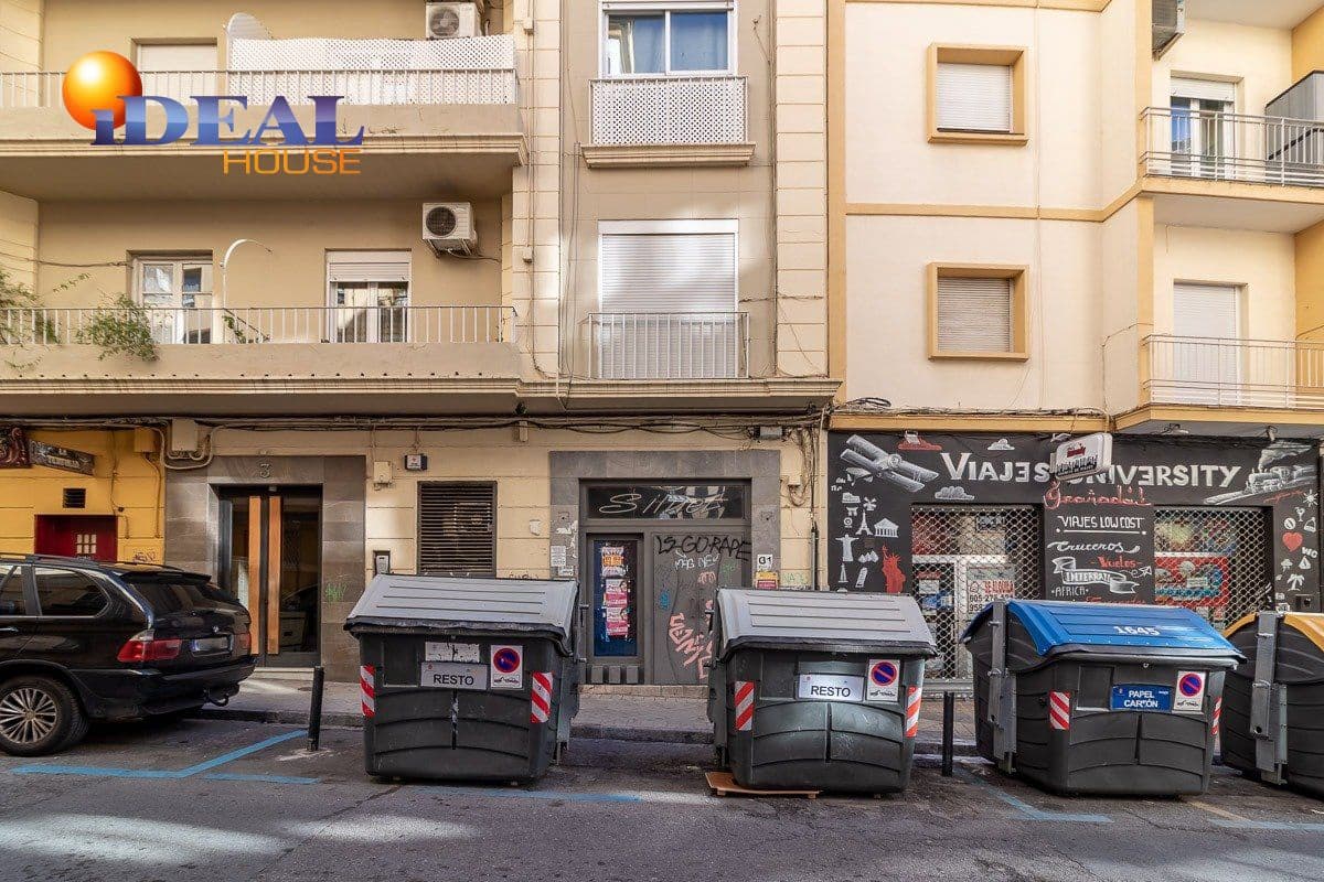 Commerciale in vendita in Granada citta - 220.000 € (Rif: 9433699)