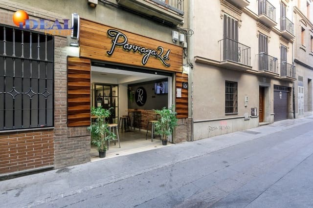 Erhverv til salg i Centro, Granada by - € 360.000 (Ref: 9433700)