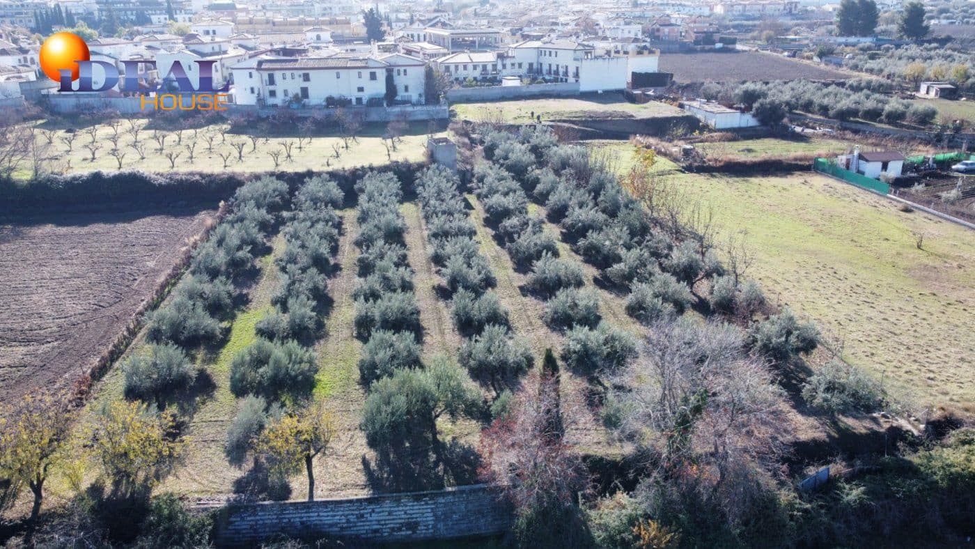 Finca/Casa Rural en La Zubia en venta - 78.000 € (Ref: 9433703)