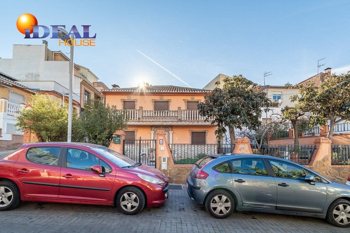 4 makuuhuone Huvila myytävänä paikassa Huetor Vega - 550 000 € (Ref: 9433706)