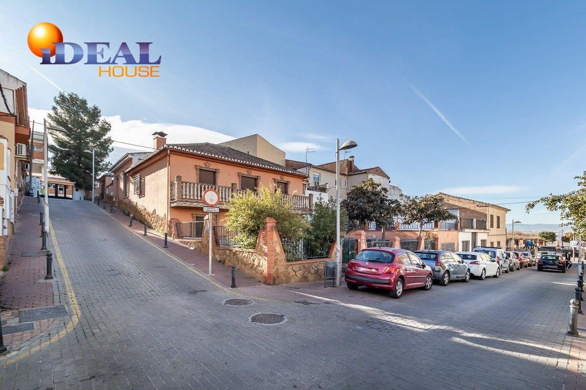 4 makuuhuone Huvila myytävänä paikassa Huetor Vega - 550 000 € (Ref: 9433706)