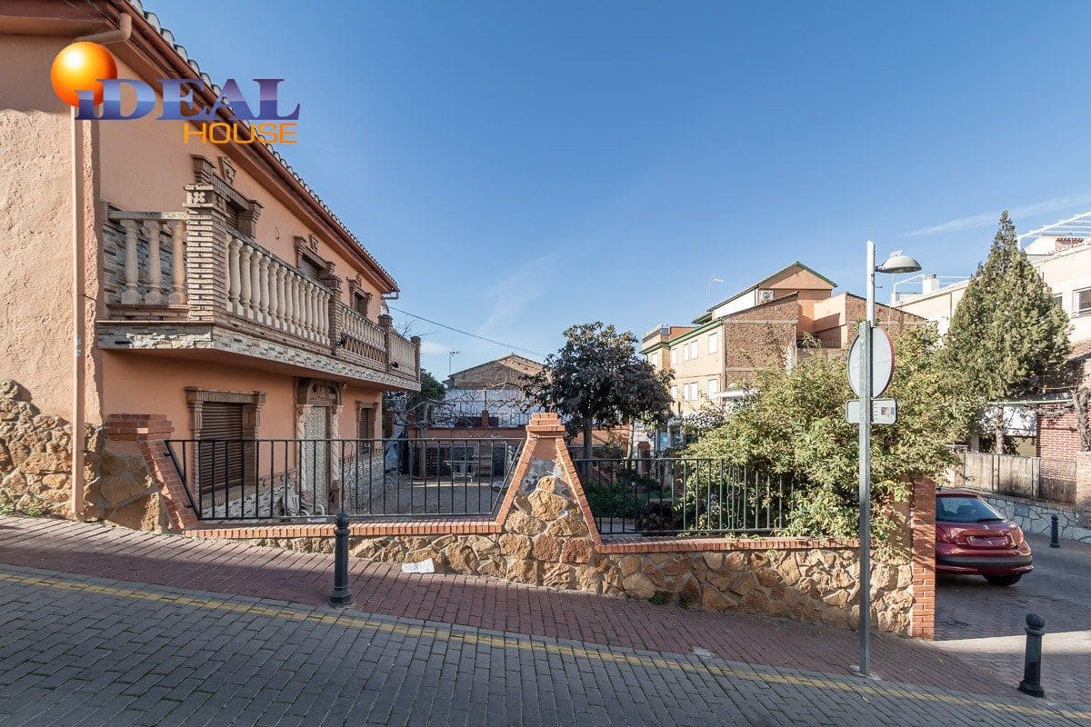 4 makuuhuone Huvila myytävänä paikassa Huetor Vega - 550 000 € (Ref: 9433706)