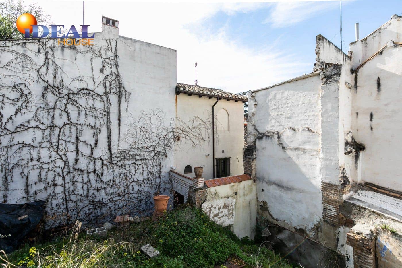 Byggetomt til salgs i Granada by - € 190 000 (Ref: 9433708)