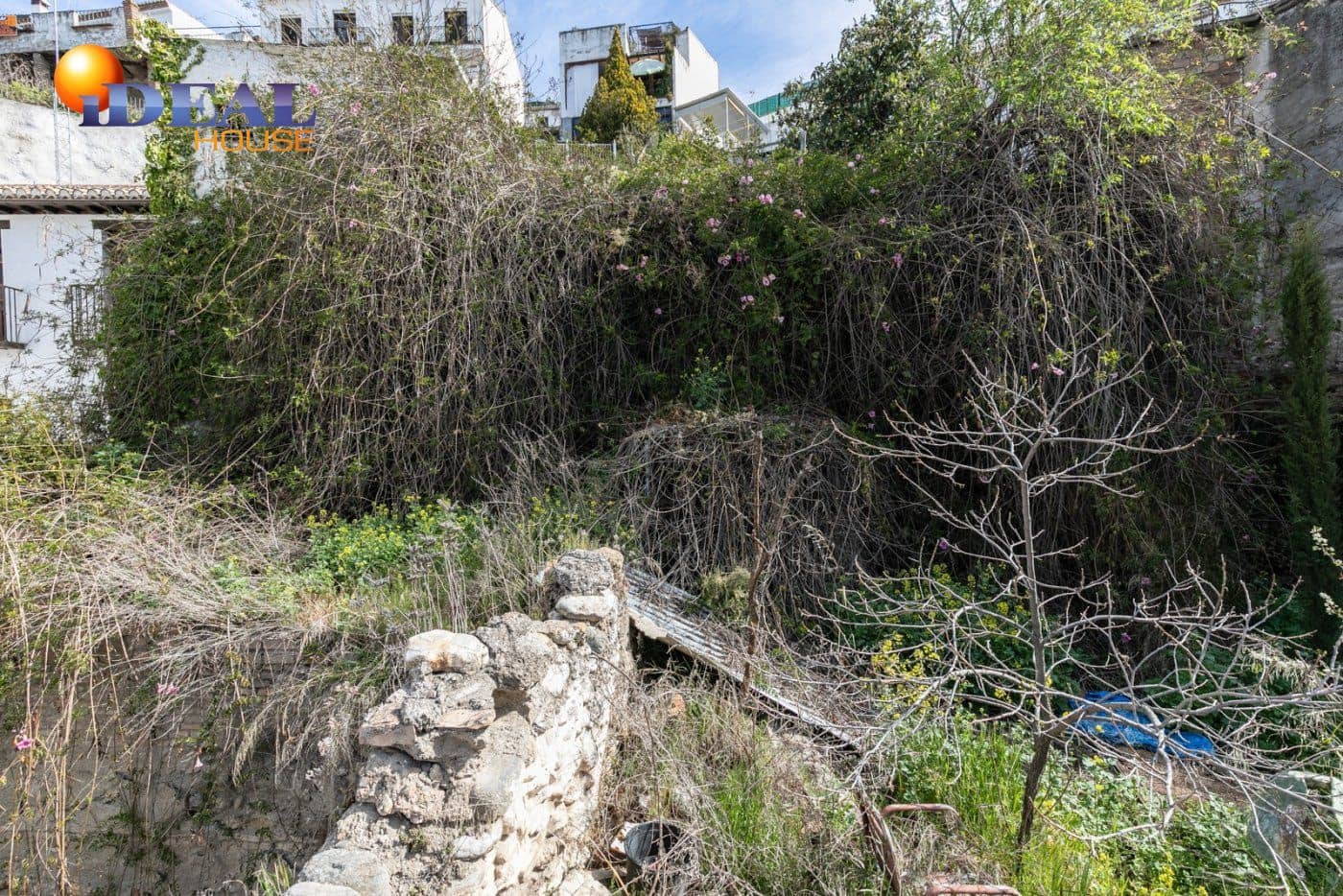 Byggetomt til salgs i Granada by - € 190 000 (Ref: 9433708)