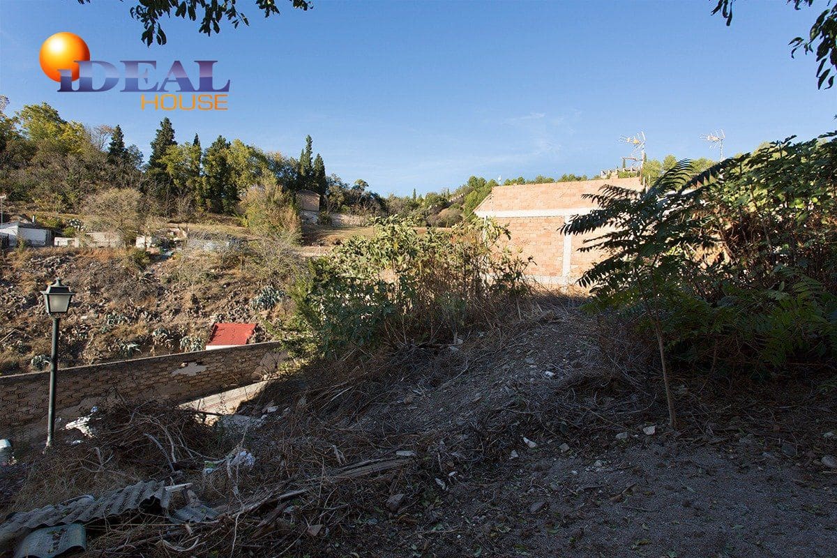 Byggetomt til salgs i Granada by - € 75 000 (Ref: 9433709)