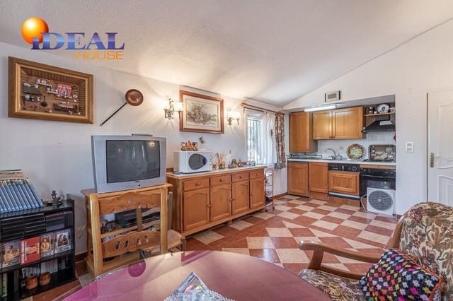 2 sovrum Villa till salu i Ventas de Huelma med pool garage - 115 000 € (Ref: 9433710)