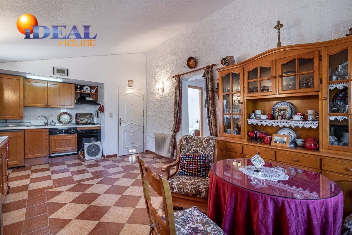 2 sovrum Villa till salu i Ventas de Huelma med pool garage - 115 000 € (Ref: 9433710)