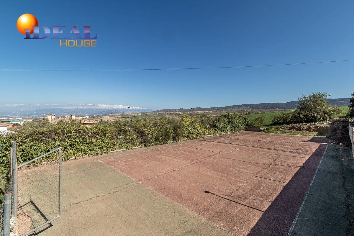 2 sovrum Villa till salu i Ventas de Huelma med pool garage - 115 000 € (Ref: 9433710)