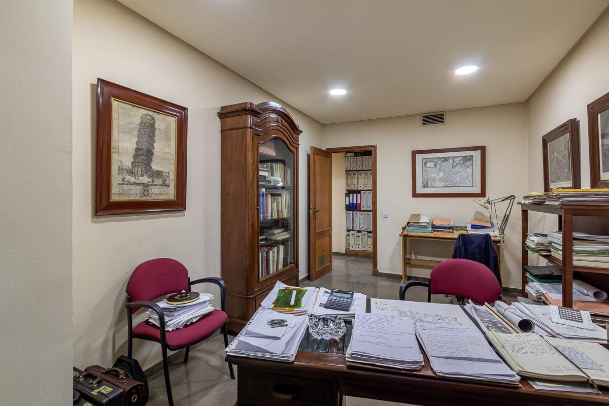 5 soveværelse Erhverv til salg i Granada by - € 225.000 (Ref: 9433711)