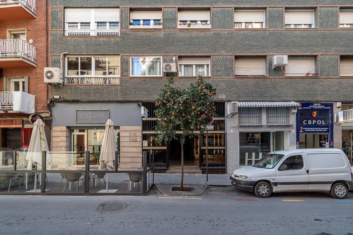 5 soveværelse Erhverv til salg i Granada by - € 225.000 (Ref: 9433711)