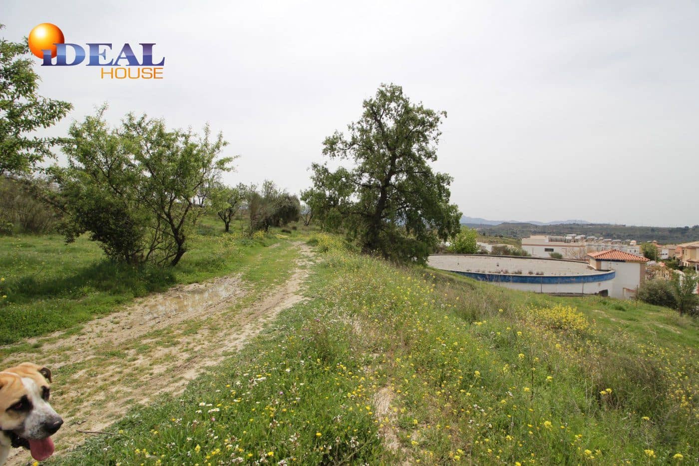 Finca/Country House for sale in Viznar - € 110,000 (Ref: 9433713)