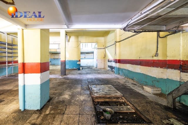 Erhverv til salg i Granada by - € 195.000 (Ref: 9433718)