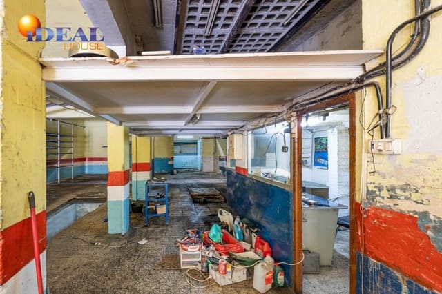 Erhverv til salg i Granada by - € 195.000 (Ref: 9433718)