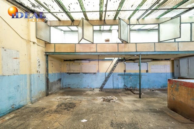 Erhverv til salg i Granada by - € 195.000 (Ref: 9433718)