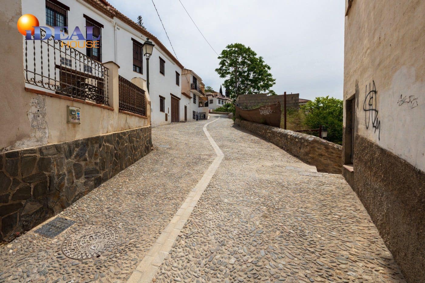 Bauplatz zu verkaufen in Granada Stadt - 755.000 € (Ref: 9433719)