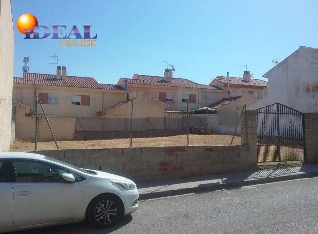 Działka budowlana na sprzedaż w Huetor Vega - 90 000 € (Ref: 9433722)