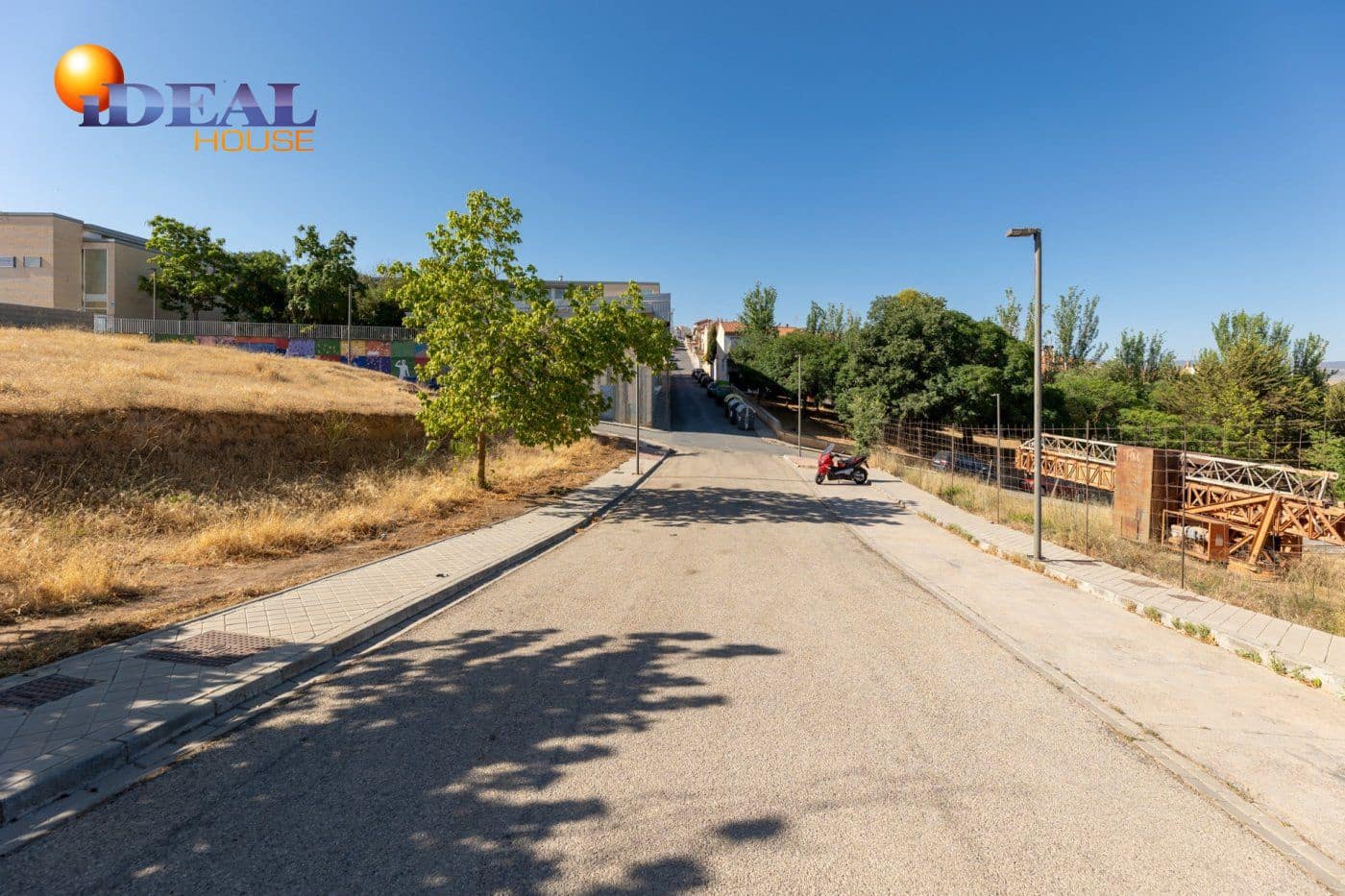 Działka budowlana na sprzedaż w Otura - 60 000 € (Ref: 9433723)