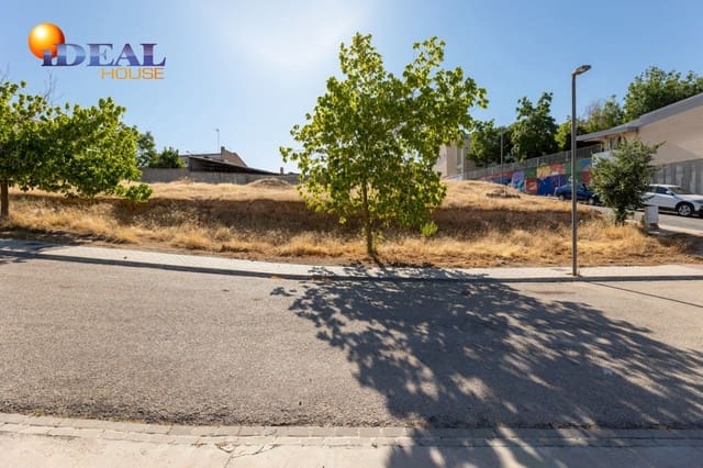 Działka budowlana na sprzedaż w Otura - 60 000 € (Ref: 9433723)