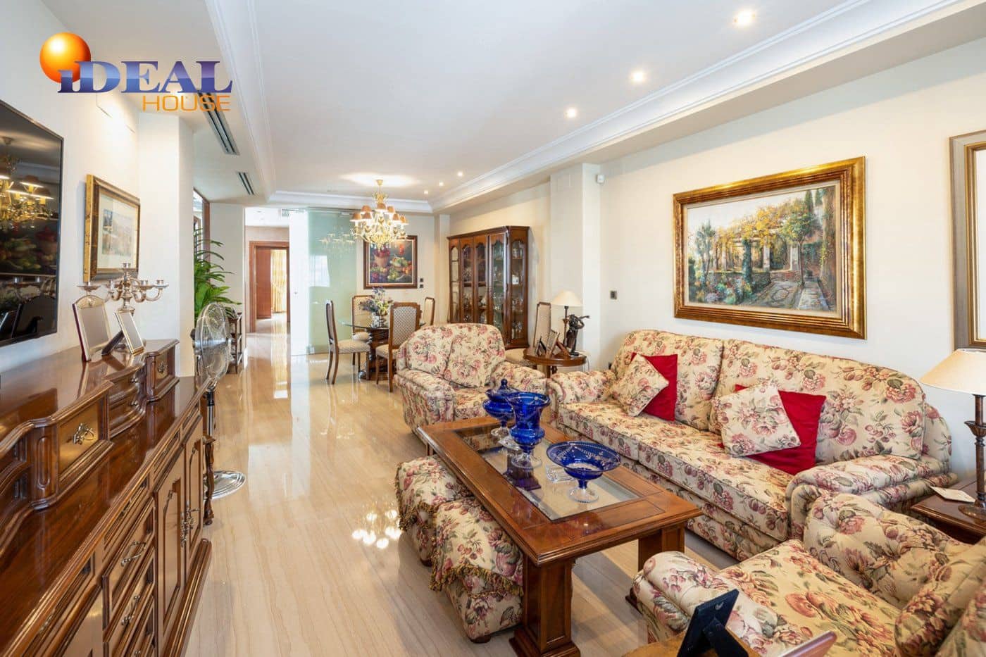 6 makuuhuone Huvila myytävänä paikassa Granada kaupunki mukana uima-altaan 
autotalli - 995 000 € (Ref: 9433725)