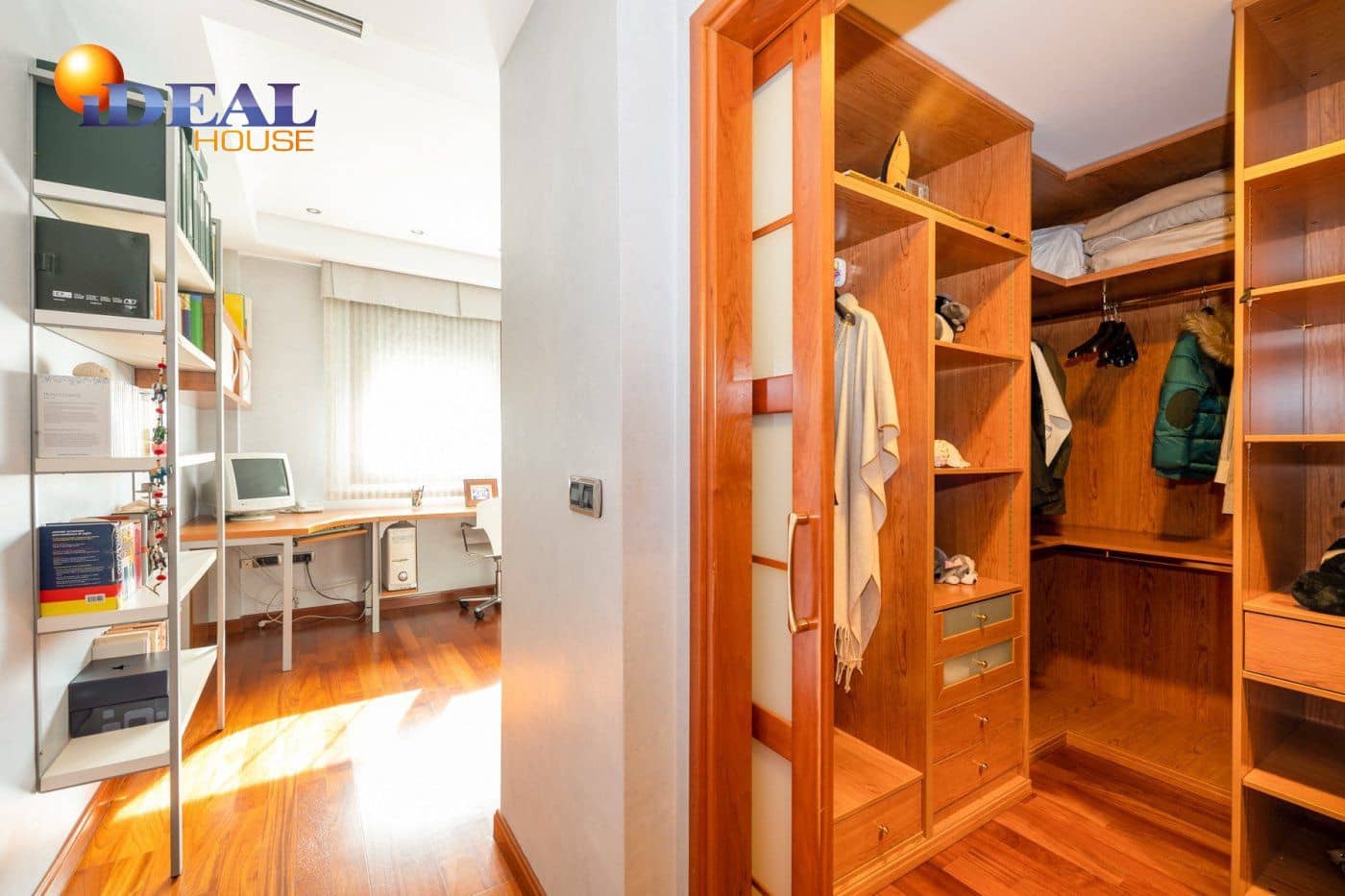 6 makuuhuone Huvila myytävänä paikassa Granada kaupunki mukana uima-altaan 
autotalli - 995 000 € (Ref: 9433725)