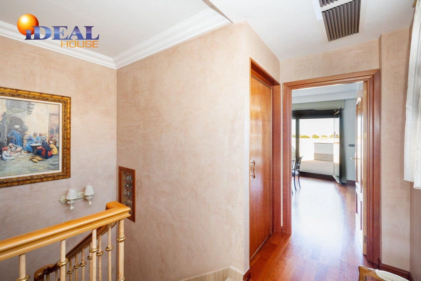 6 makuuhuone Huvila myytävänä paikassa Granada kaupunki mukana uima-altaan 
autotalli - 995 000 € (Ref: 9433725)