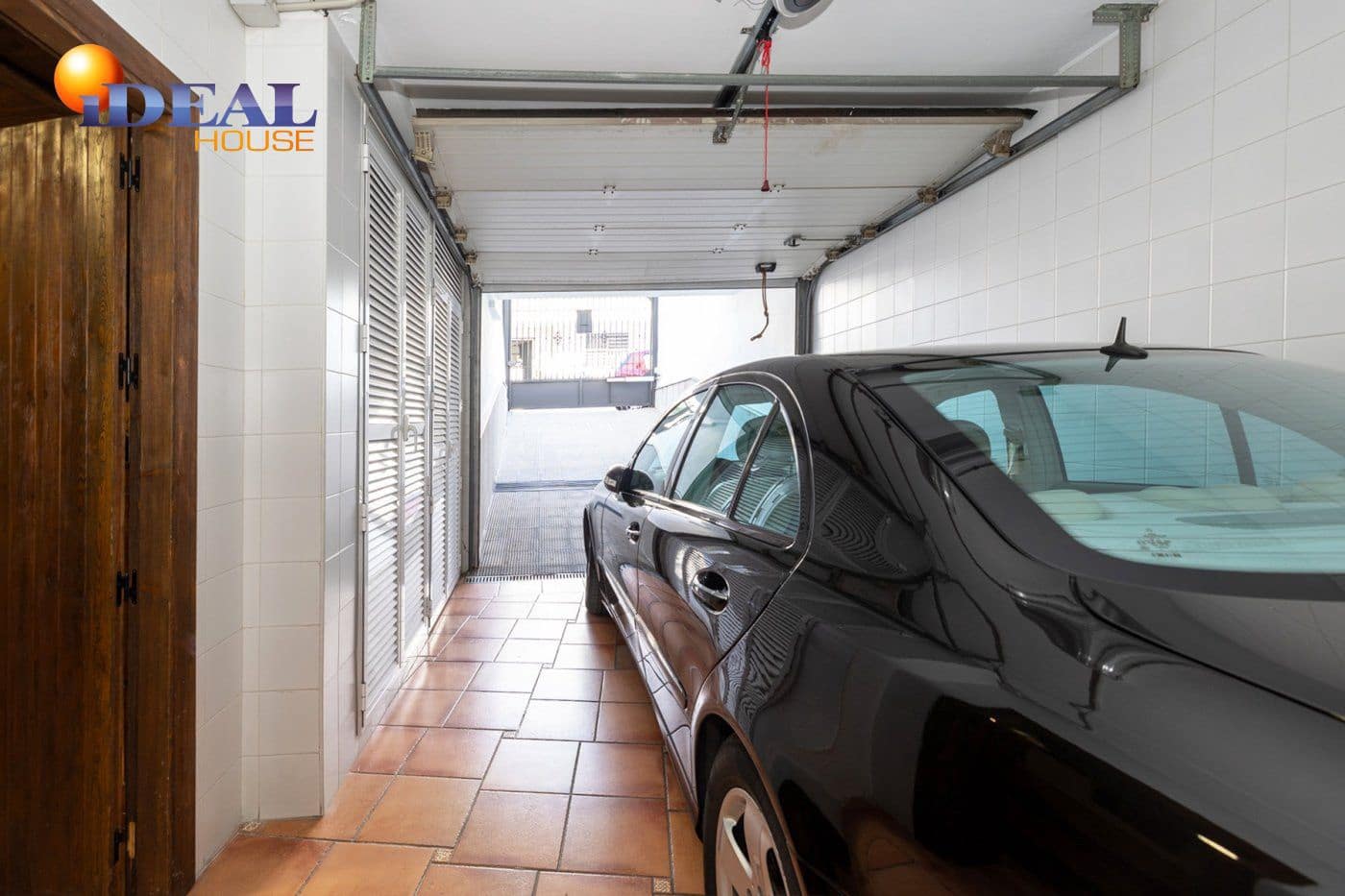 6 makuuhuone Huvila myytävänä paikassa Granada kaupunki mukana uima-altaan 
autotalli - 995 000 € (Ref: 9433725)