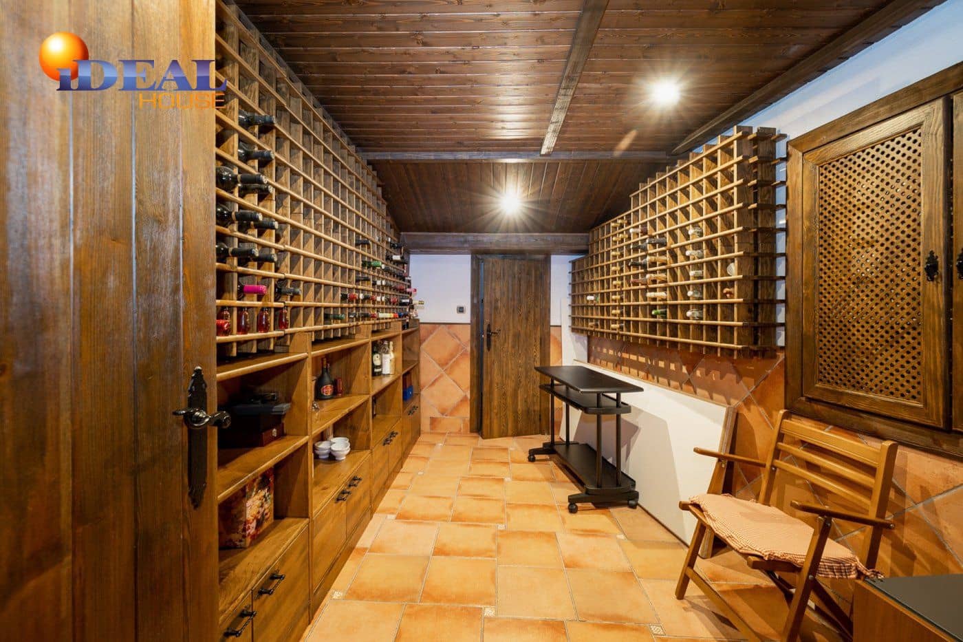 6 makuuhuone Huvila myytävänä paikassa Granada kaupunki mukana uima-altaan 
autotalli - 995 000 € (Ref: 9433725)