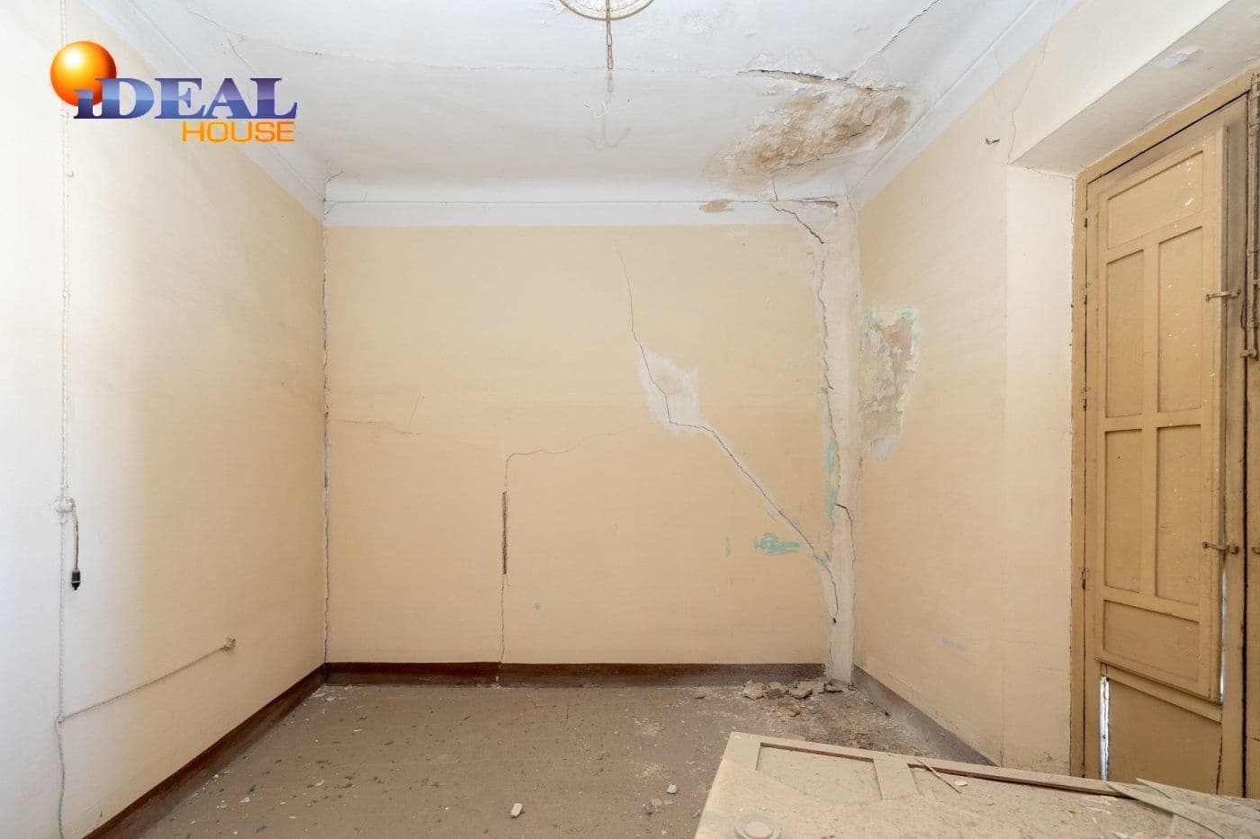 25 bedroom Villa for sale in Granada city - € 980,000 (Ref: 9433728)