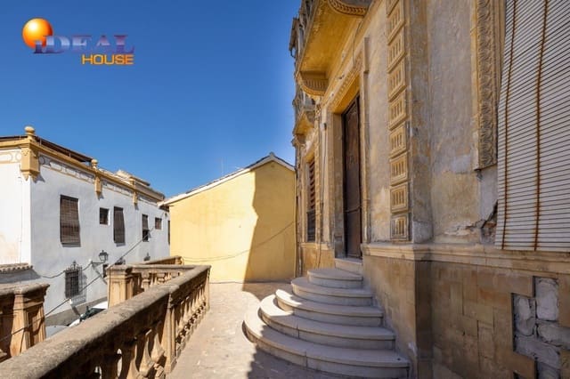 Chalet de 25 habitaciones en Granada ciudad en venta - 980.000 € (Ref: 9433728)