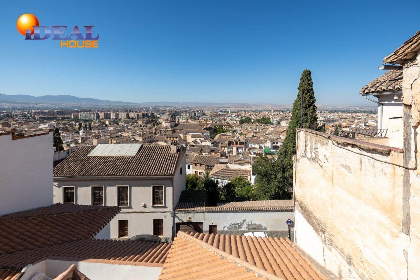 25 bedroom Villa for sale in Granada city - € 980,000 (Ref: 9433728)