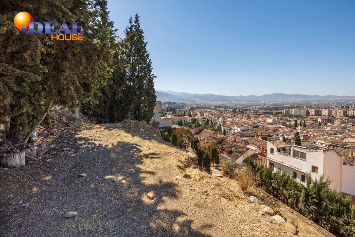 25 bedroom Villa for sale in Granada city - € 980,000 (Ref: 9433728)