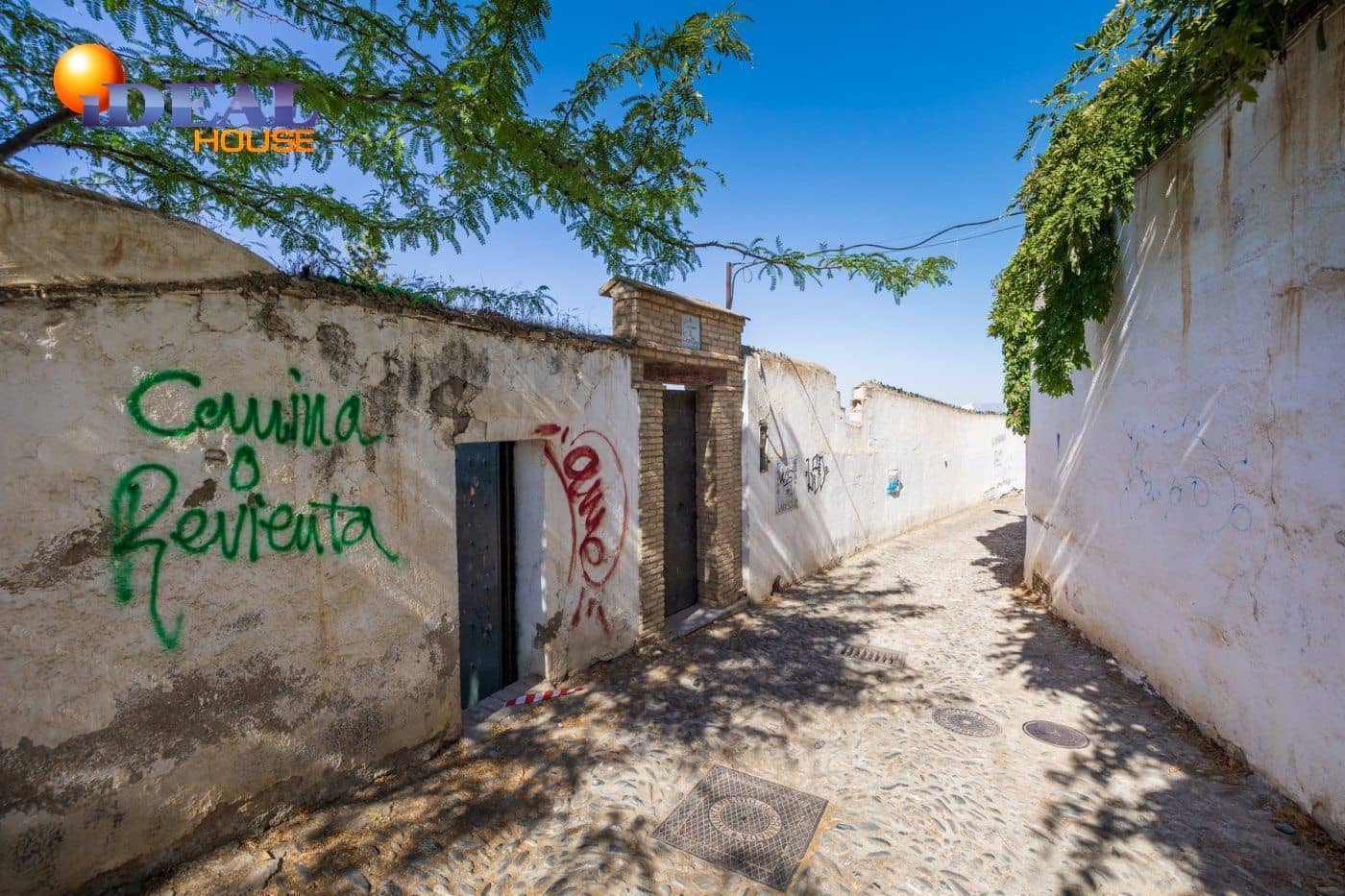 25 bedroom Villa for sale in Granada city - € 980,000 (Ref: 9433728)