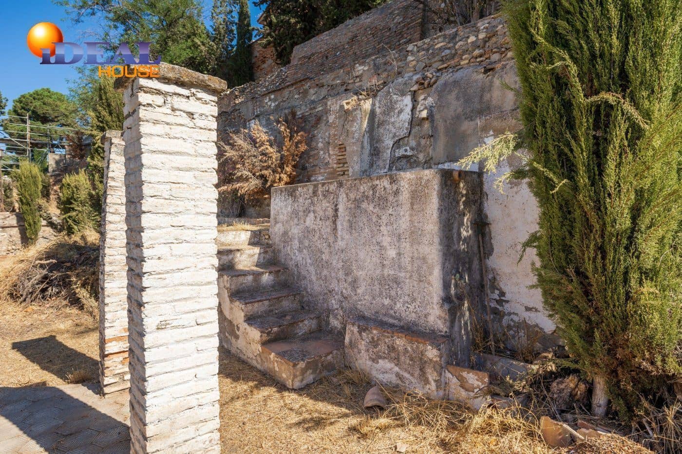 25 bedroom Villa for sale in Granada city - € 980,000 (Ref: 9433728)