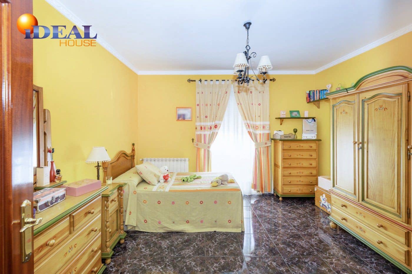 5 soverom Villa til salgs i Cijuela med svømmebasseng garasje - € 330 000 (Ref: 9433729)