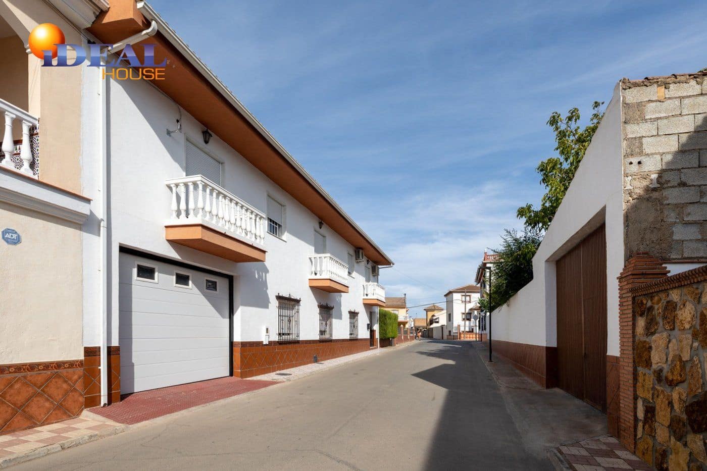 5 soverom Villa til salgs i Cijuela med svømmebasseng garasje - € 330 000 (Ref: 9433729)