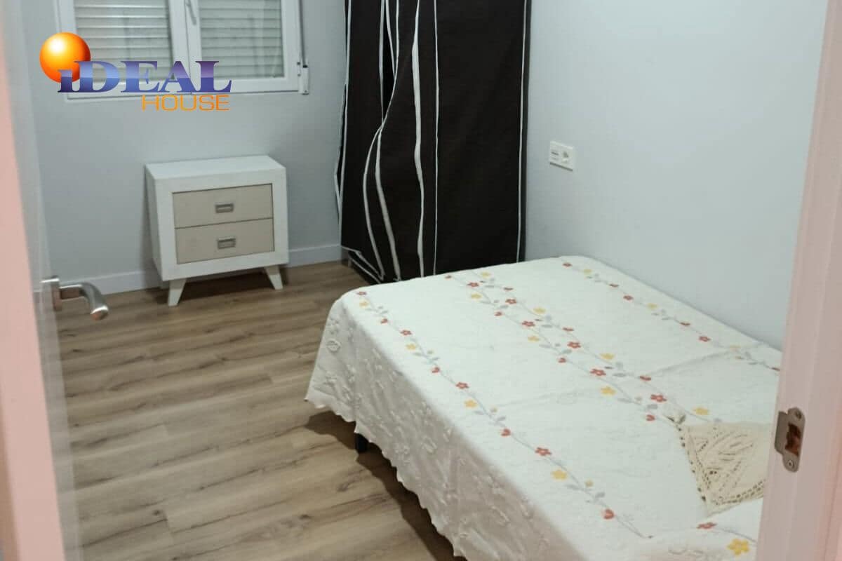 3 makuuhuone Asunto vuokrattavana paikassa Granada kaupunki - 1 050 € (Ref: 9433731)