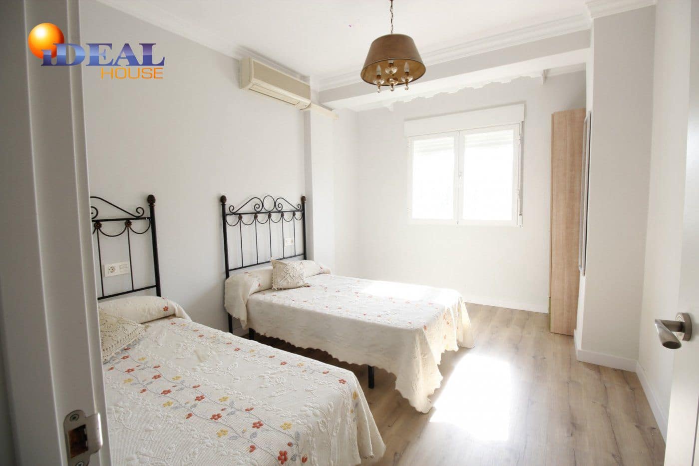 3 makuuhuone Asunto vuokrattavana paikassa Granada kaupunki - 1 050 € (Ref: 9433731)